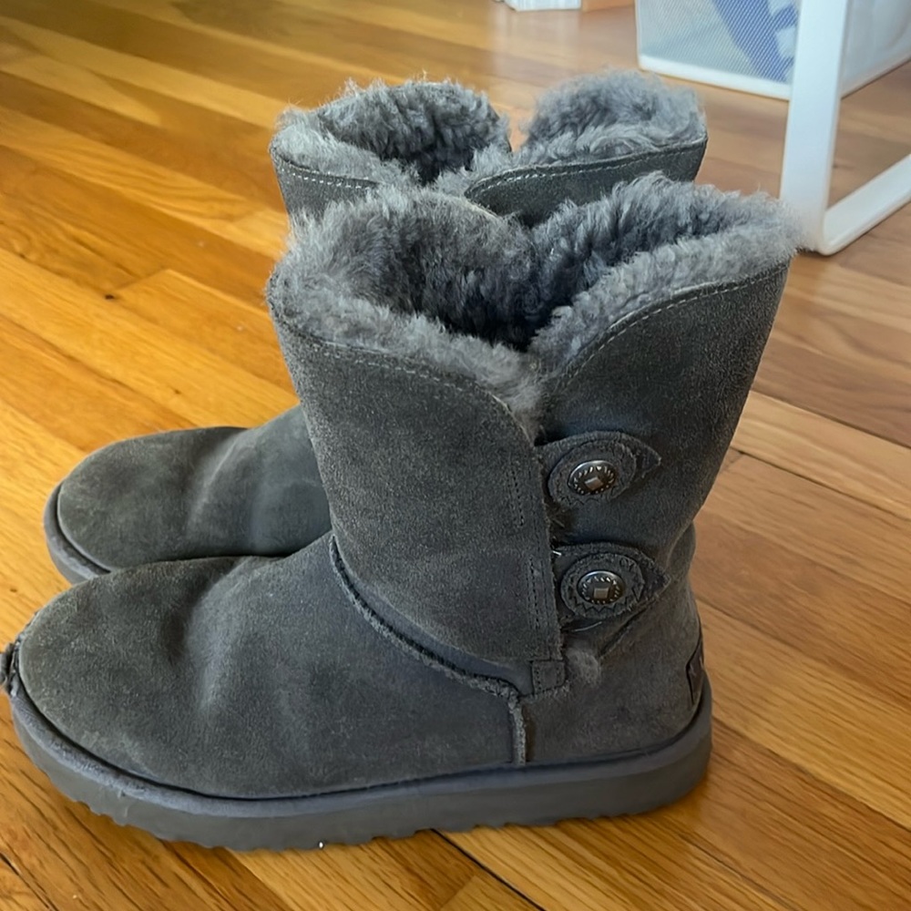 Grey button Uggs